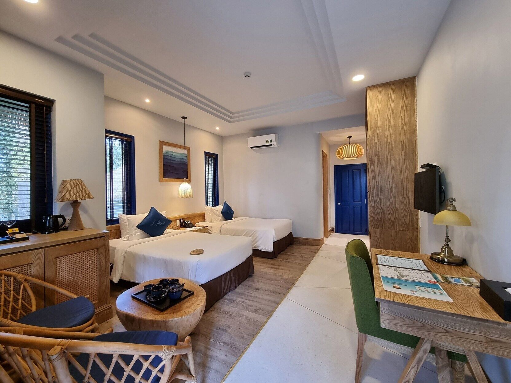 Minibar, in-room safe, desk, blackout curtains