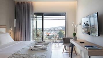 Deluxe Double Room, Balcony | Cadar kapas Mesir, peralatan tempat tidur premium, tilam berlapik