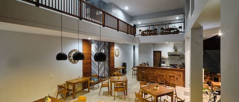 Daily continental breakfast for a fee