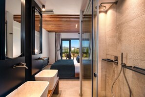 Superior Double Room, City View | 1 bedroom, memory foam beds, in-room safe, desk - Uma Ray Suites (Santorini)