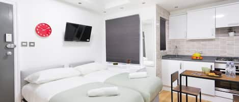 Kamar Quadruple, kamar mandi umum