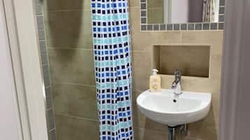 Triple Room, Ensuite | Bathroom