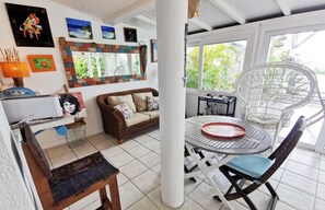 Fernseher, DVD-Player