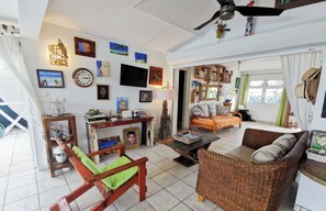 Fernseher, DVD-Player