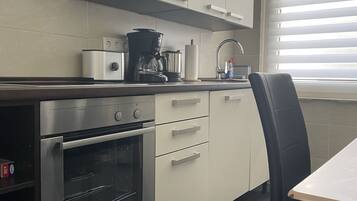 Apartemen, 3 kamar tidur (Nordmann) | Dapur pribadi | Lemari es besar, microwave, oven, dan kompor