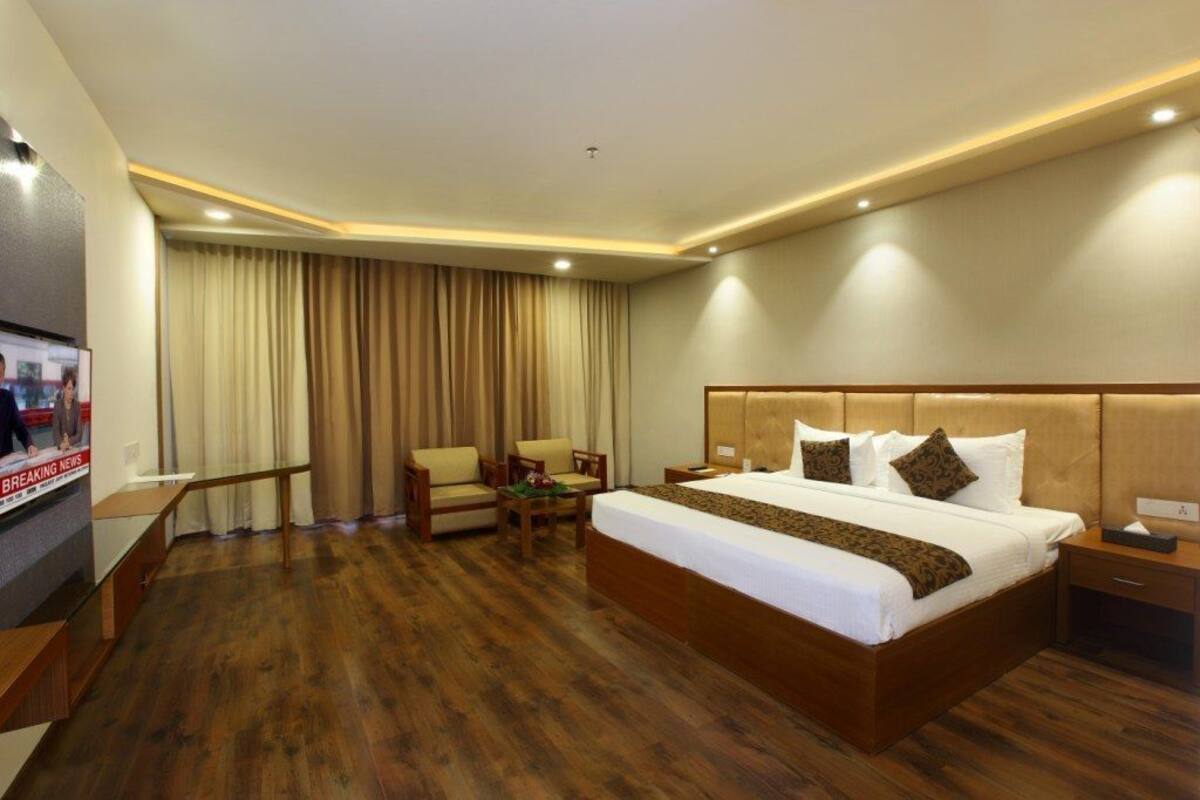 Habitación Deluxe | Tabla de planchar con plancha y wifi gratis