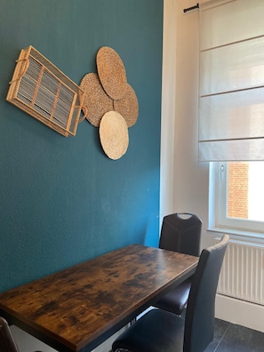 Apartment, 2 Bedrooms (Lara) | In-room dining