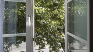 Ảnh chưa phân loại, 3 trong số 21 ảnh, nút