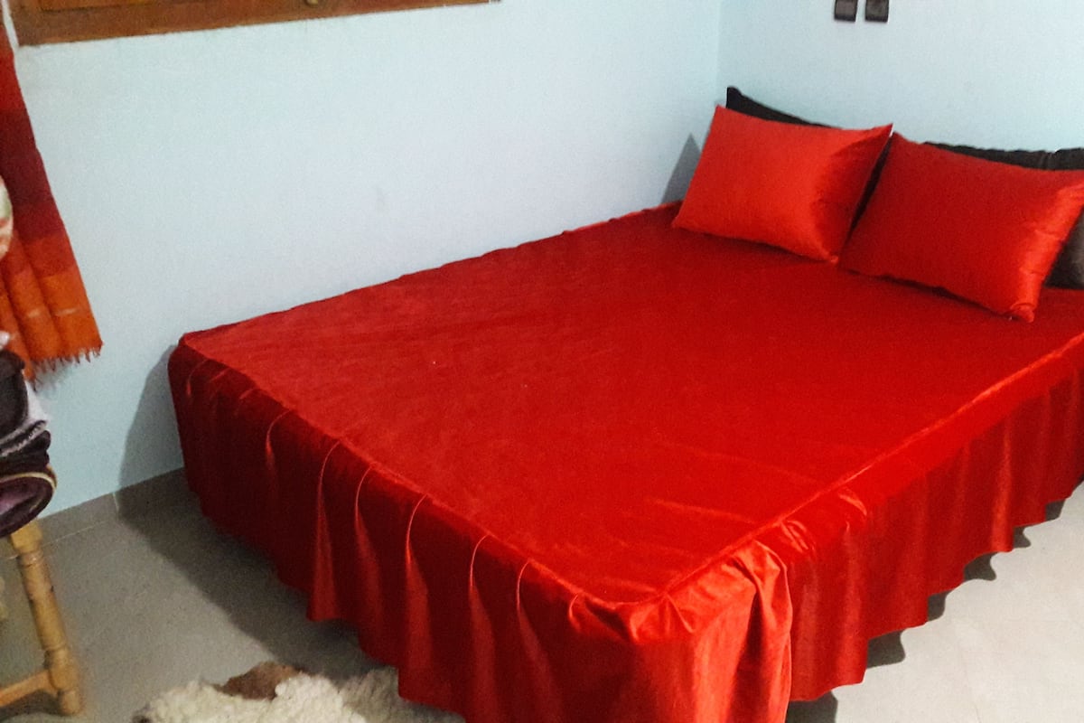 Blackout curtains, iron/ironing board, free WiFi, bed sheets