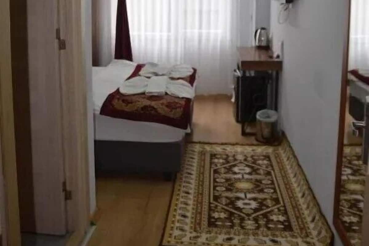 Frette Italian sheets, premium bedding, memory-foam beds, minibar