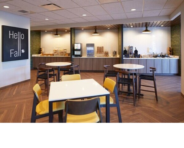 فطور أوروبي مجانًا يوميًا