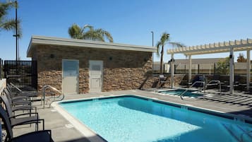 ์ผ์ธ ์์์ฅ