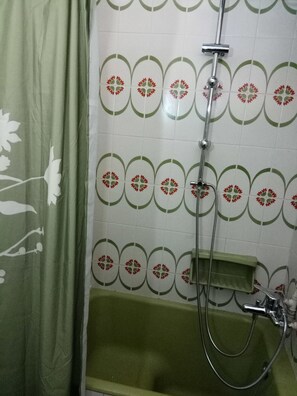 Apartment | Bathroom | Bathtub, free toiletries, hair dryer, towels - Top Floor Cozy Apartment near Beach (Vari-Voula-Vouliagmeni)