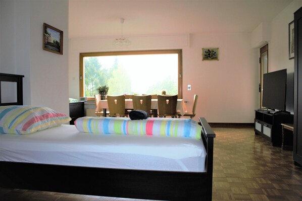 Apartment GL6 (Reinigungsgebühr EUR 80) | Ausblick vom Zimmer