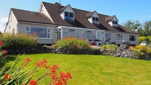 Unclassified image, 5 of 17, button - Oceanville Bed and Breakfast (Clonmel)