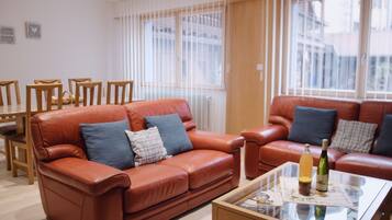 House, Courtyard View (S'Harzala Bleu) | Lounge