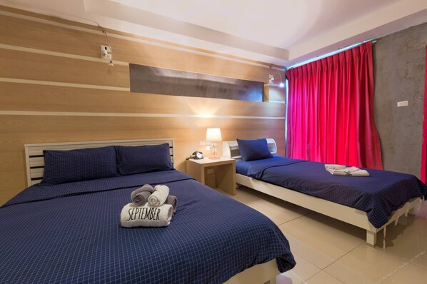 Front of property - Small Shells Hotel Phuket (Patong)