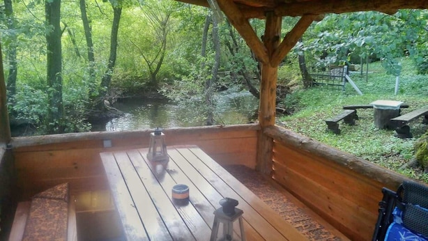 Courtyard - Plitvice Mountain Spring (Plitvicka Jezera)