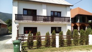 Exterior - Plitvice Mountain Spring (Plitvicka Jezera)