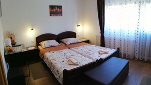 Triple Room, Balcony - Plitvice Mountain Spring (Plitvicka Jezera)