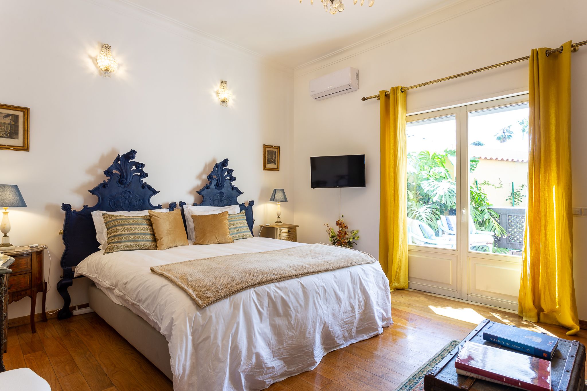 Exclusive Studio Suite