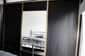 Apartment, 3 Bedrooms | 3 bedrooms, desk, blackout curtains, iron/ironing board - Apartment Dogan (Proložac)