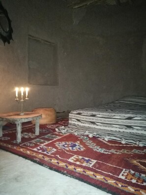 Wi-Fi gratuit, draps fournis