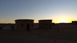 Unclassified image, 3 of 50, button - Camp Lguidi Tours (M'Hamid El Ghizlane)