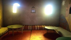 Unclassified image, 4 of 50, button - Camp Lguidi Tours (M'Hamid El Ghizlane)