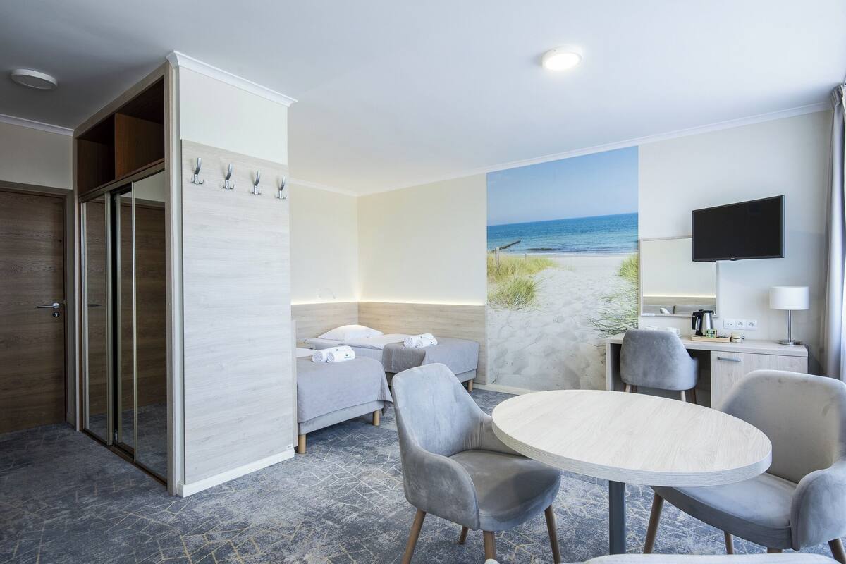 Kamar Triple | Interior