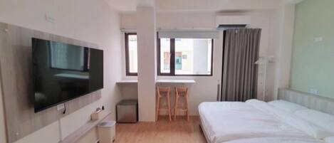 Sistema de insonorización, wifi gratis y ropa de cama