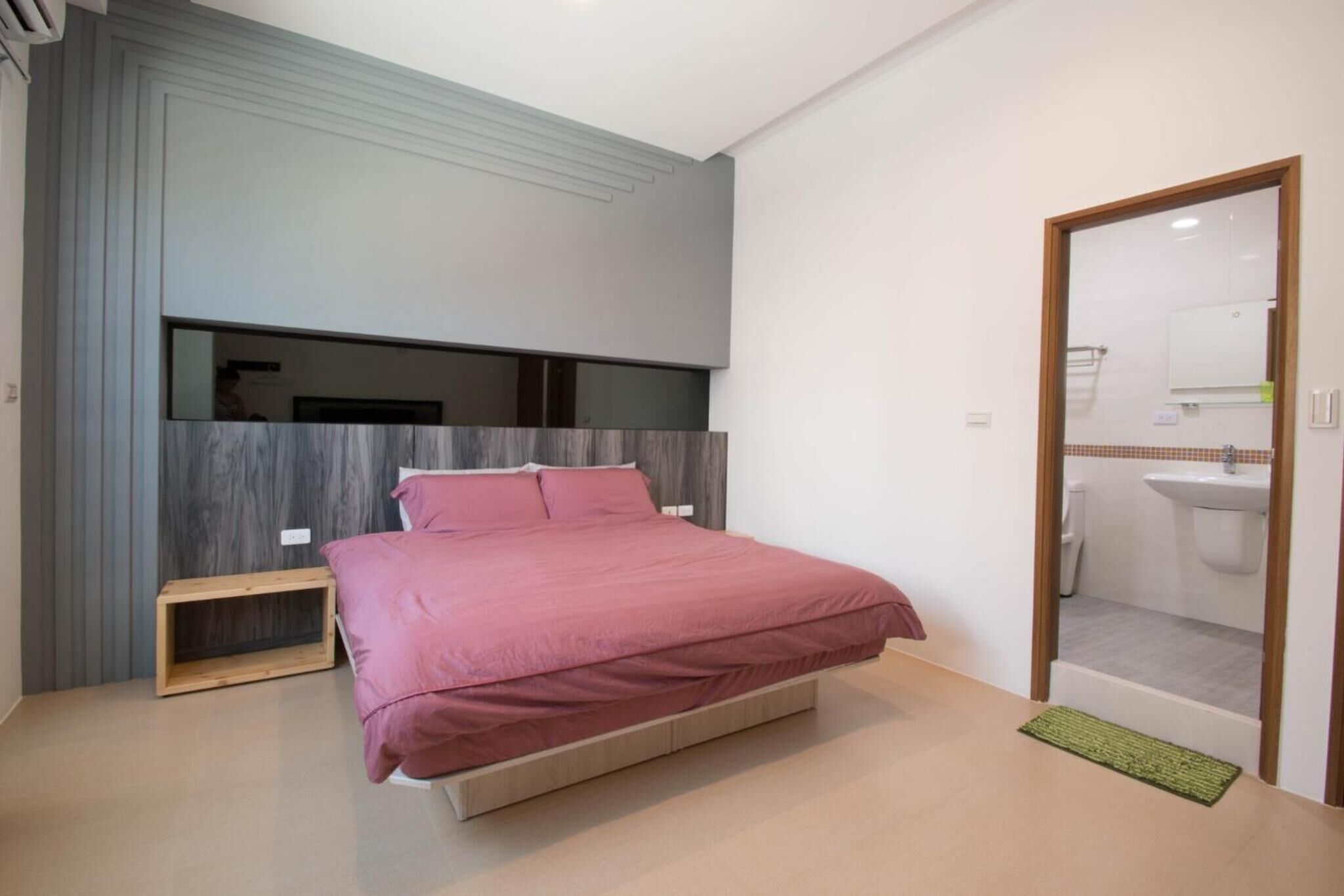 Chambres insonorisées, Wi-Fi gratuit, draps fournis