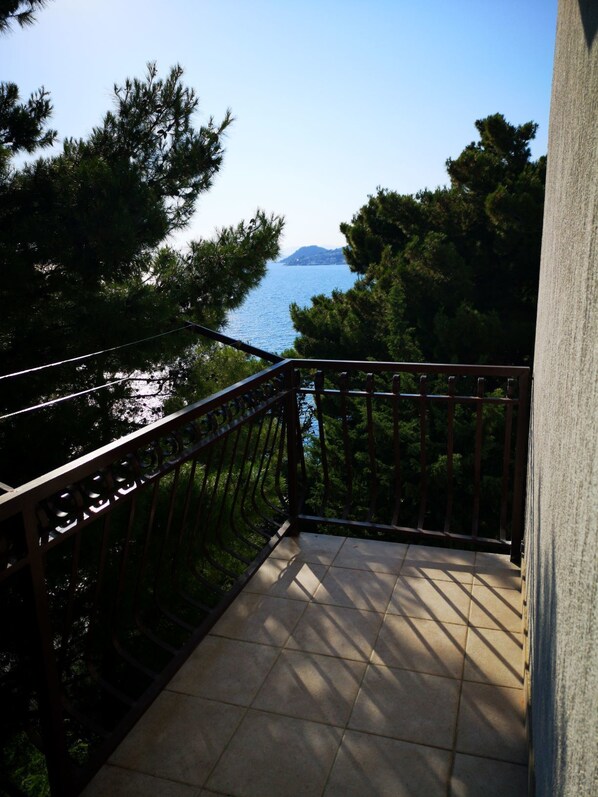 Apartment (2) | Balcony