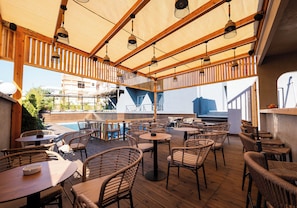 Bar (a l'allotjament)