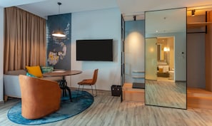Room, 2 Queen Beds | 1 bedroom, minibar, in-room safe, desk - Four Points by Sheraton Chennai OMR (Chennai)