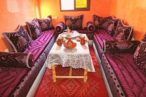 Nội thất