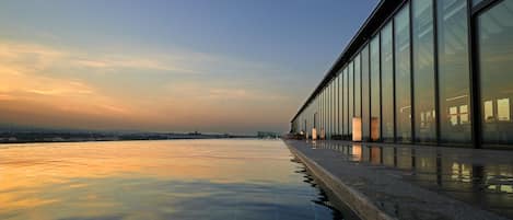 Indoor pool, outdoor pool