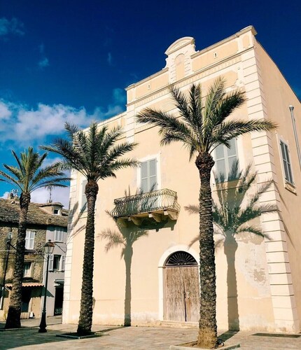 Soothing 4-person apartment in the heart of Erbalunga