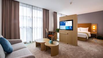 تجهيزات عازلة للصوت