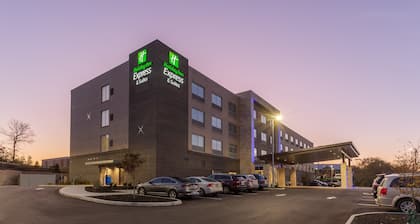 Holiday Inn Express & Suites Florence-Cincinnati Airport by IHG