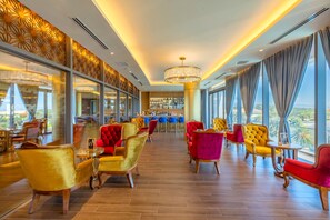 Restaurant - Wyndham Grand KN Paradise Cam Ranh (Cam Ranh)