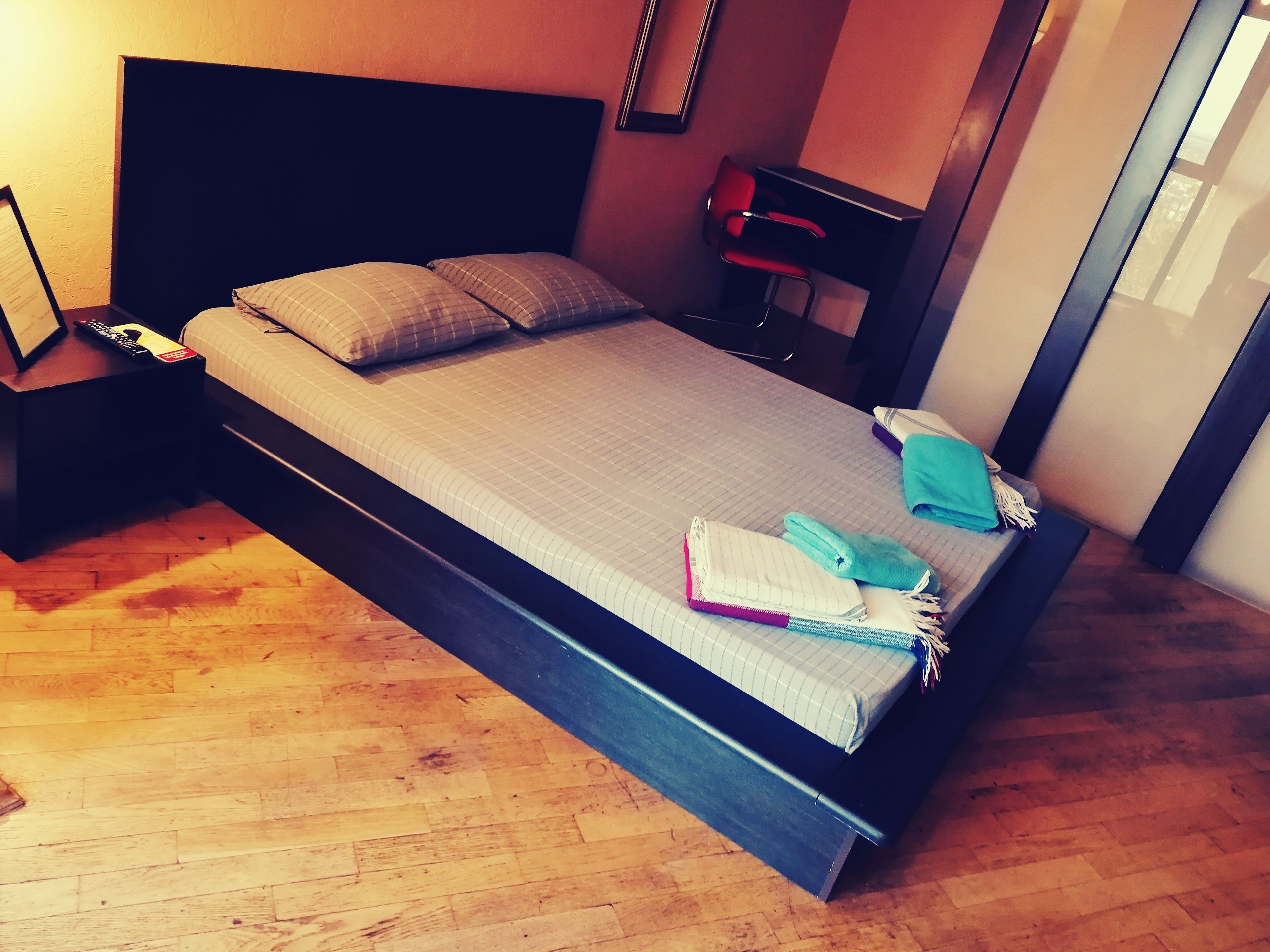 Family Suite | Iron/ironing board, rollaway beds, free WiFi, bed sheets