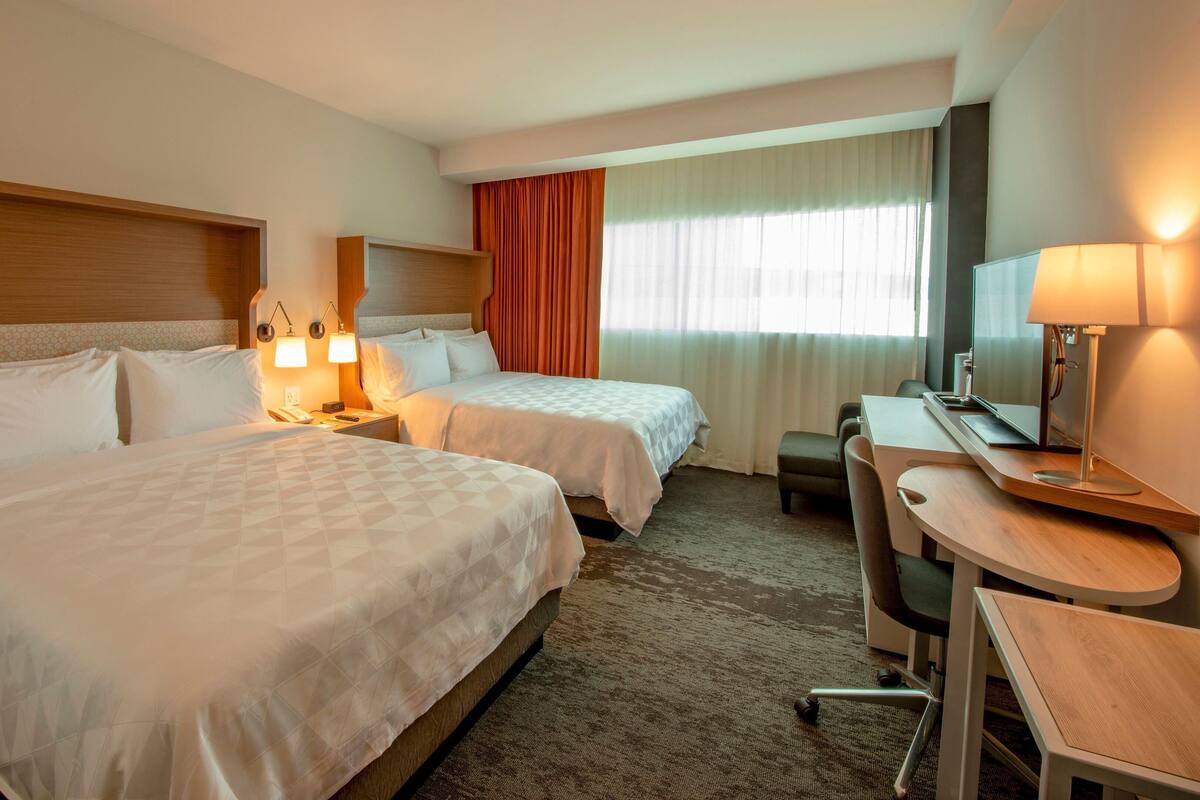 Down comforters, minibar, in-room safe, desk