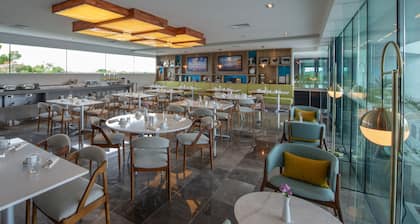 Holiday Inn Hotel & Suites Merida La Isla by IHG