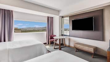 Habitación Deluxe, 2 camas matrimoniales | 1 habitación, ropa de cama de alta calidad y edredón