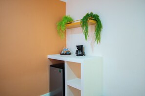 Hypo-allergenic bedding, down comforters, Select Comfort beds, minibar