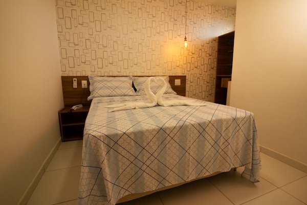 Double Room | Minibar, iron/ironing board, free WiFi, bed sheets