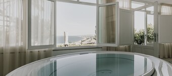 Secret Garden - Suites & Apartments