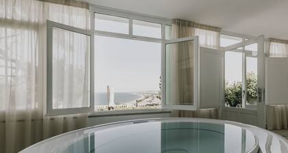 Secret Garden - Suites & Apartments