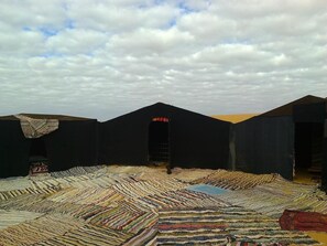 Interior entrance - Nomadic Luxury Camp (Taouz)